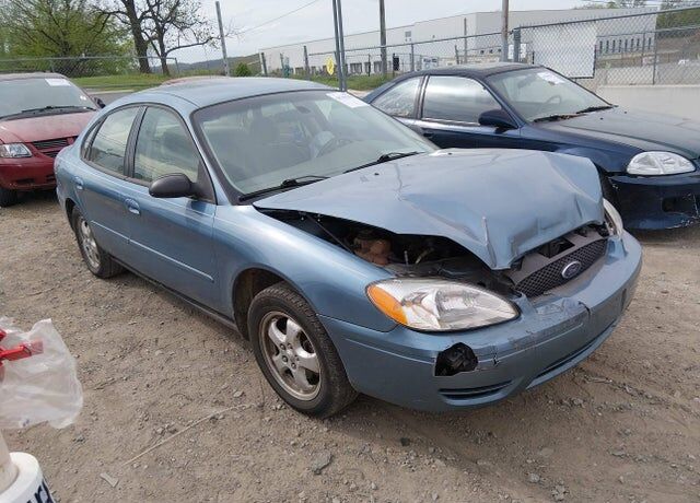 2007 FORD Taurus