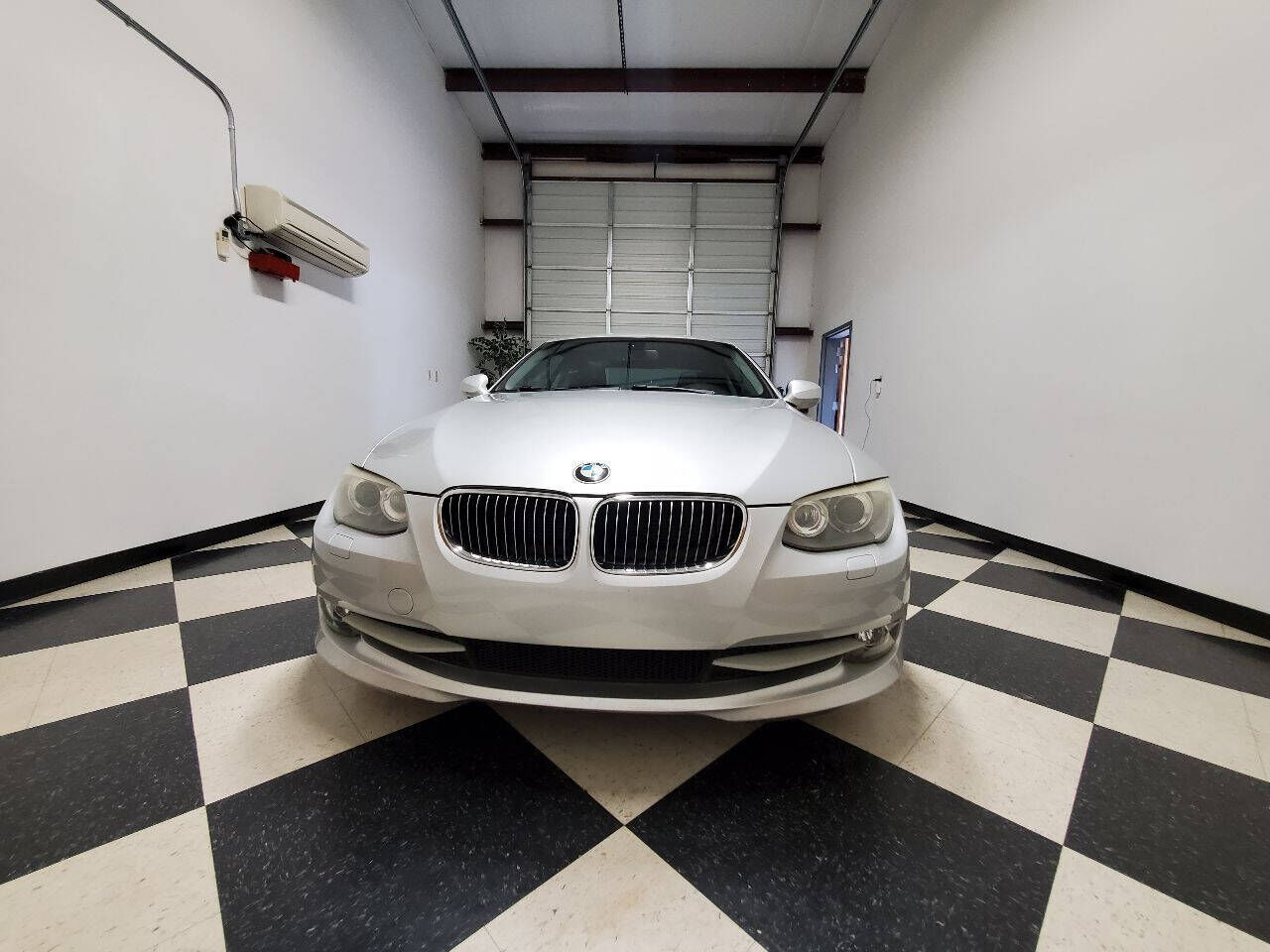 2011 BMW 3 Series