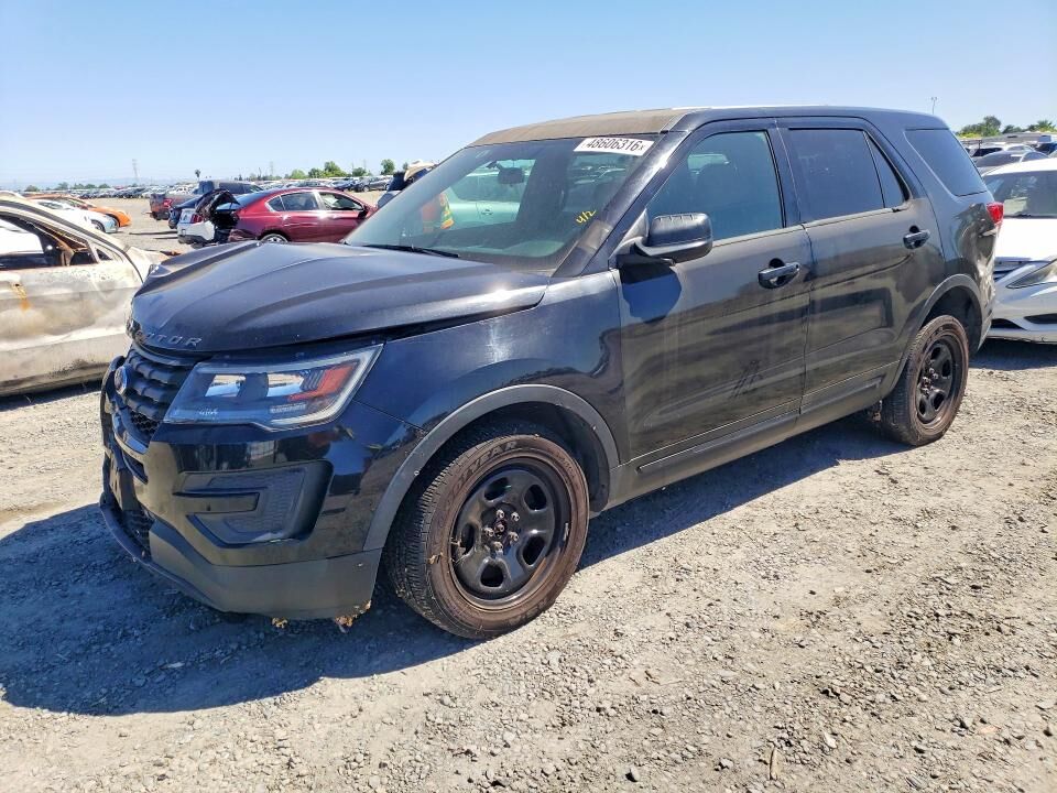 2018 FORD Explorer