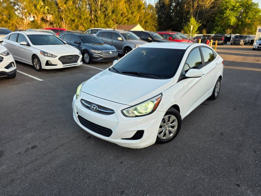 2017 HYUNDAI Accent