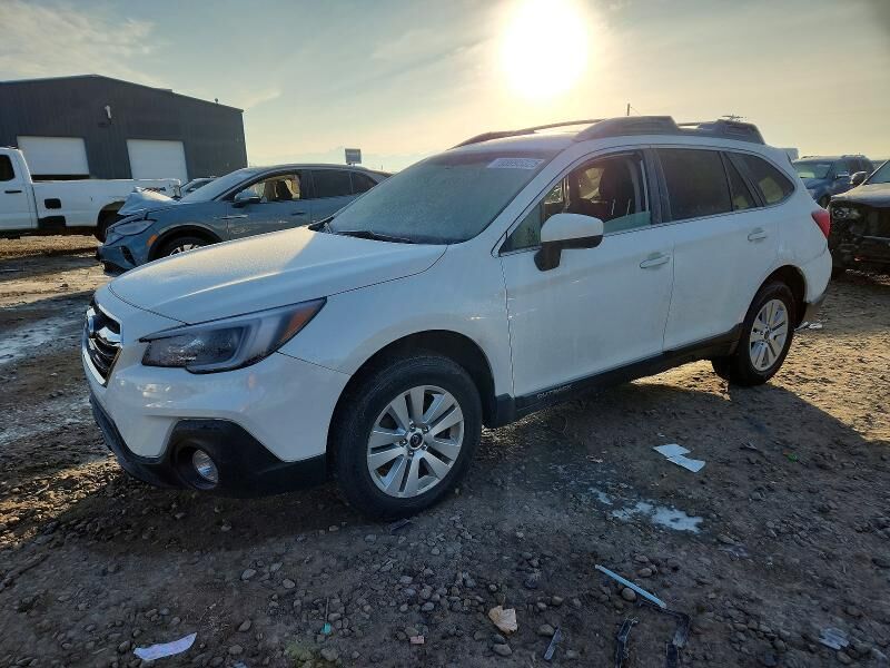 2018 SUBARU Outback