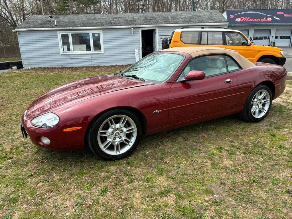 2001 JAGUAR XK8