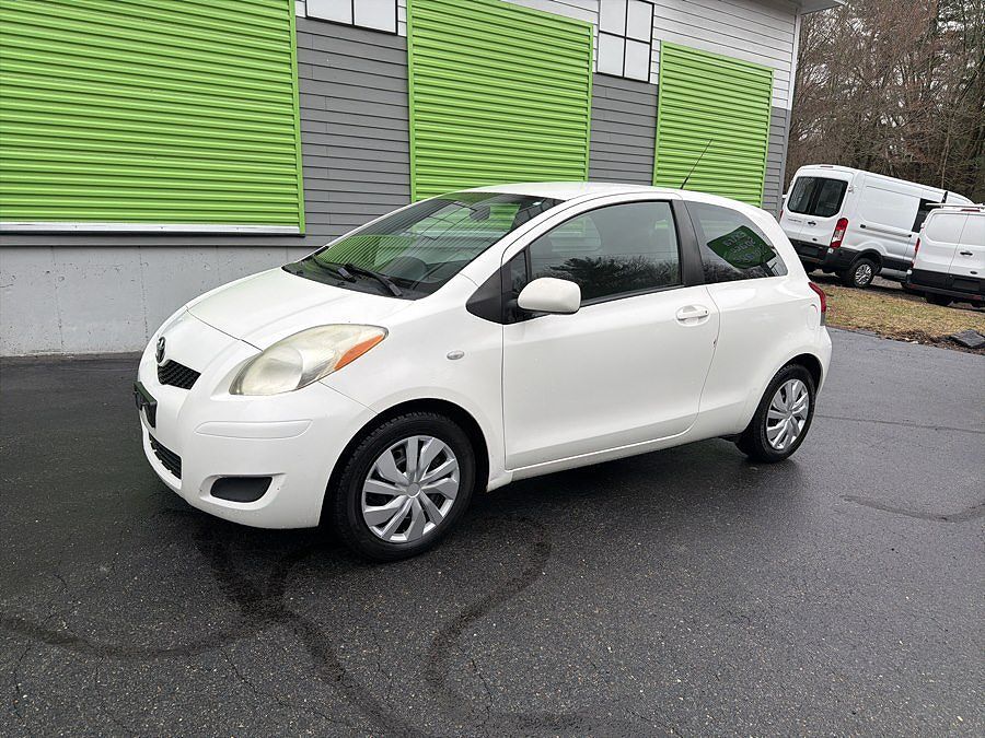 2009 TOYOTA Yaris
