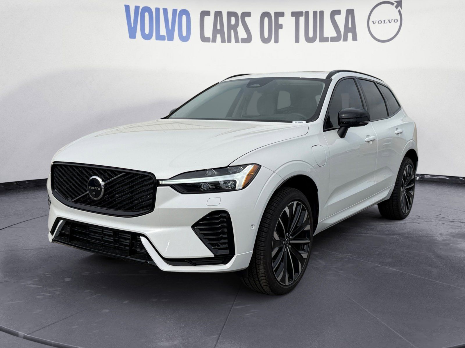 2026 VOLVO XC60