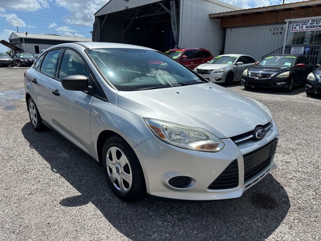 2013 FORD Focus