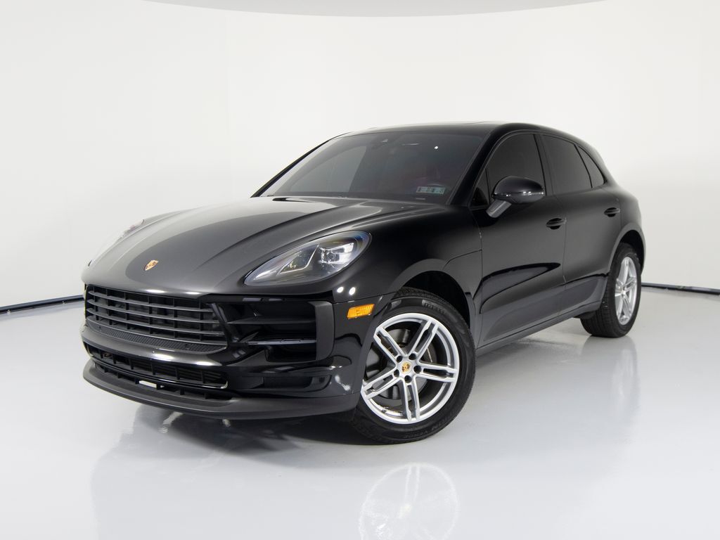 2019 PORSCHE Macan