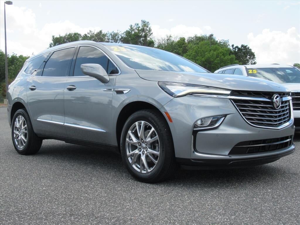 2023 BUICK Enclave