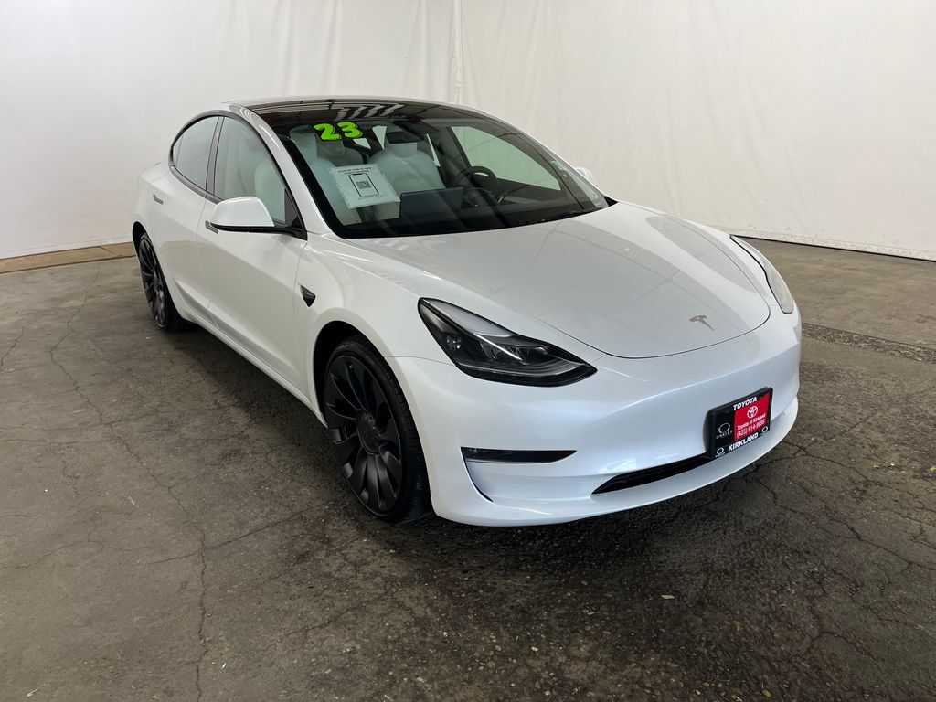 2023 TESLA Model 3