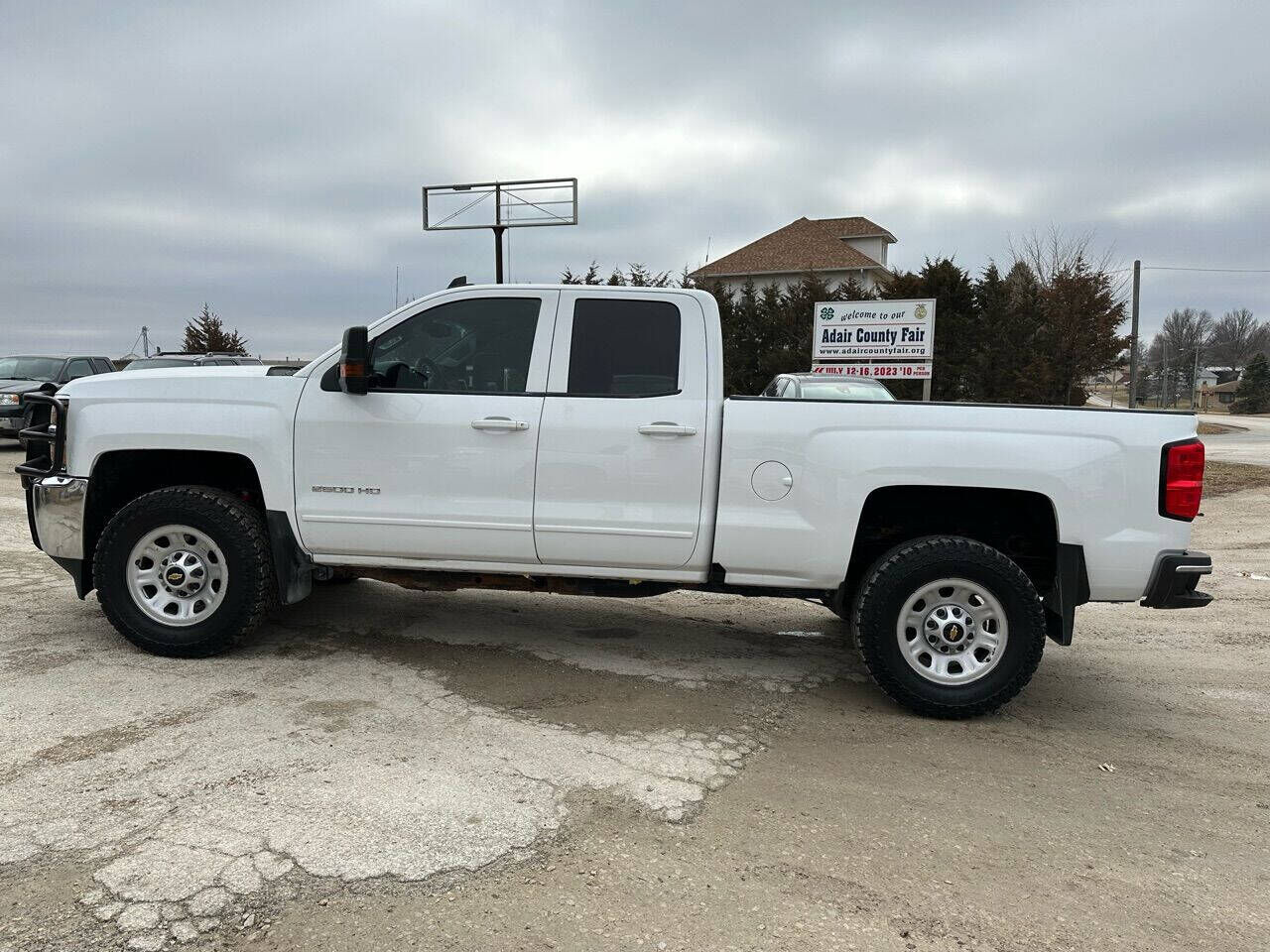 2018 CHEVROLET Silverado