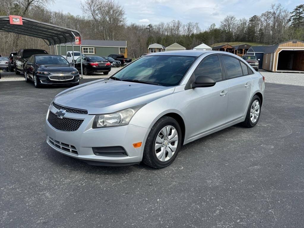 2013 CHEVROLET Cruze
