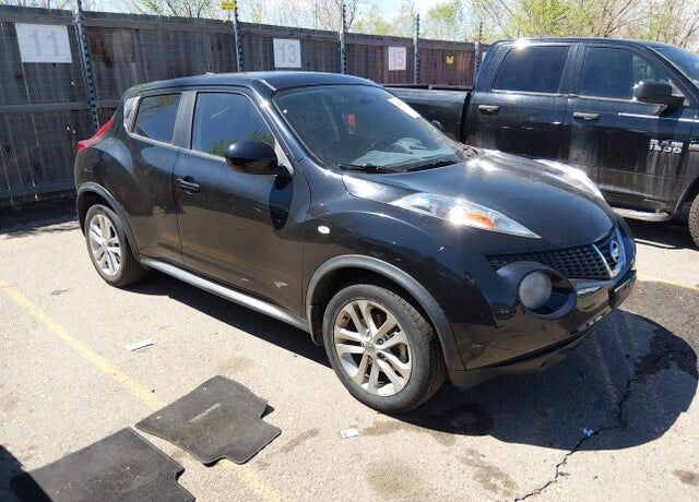 2011 NISSAN Juke