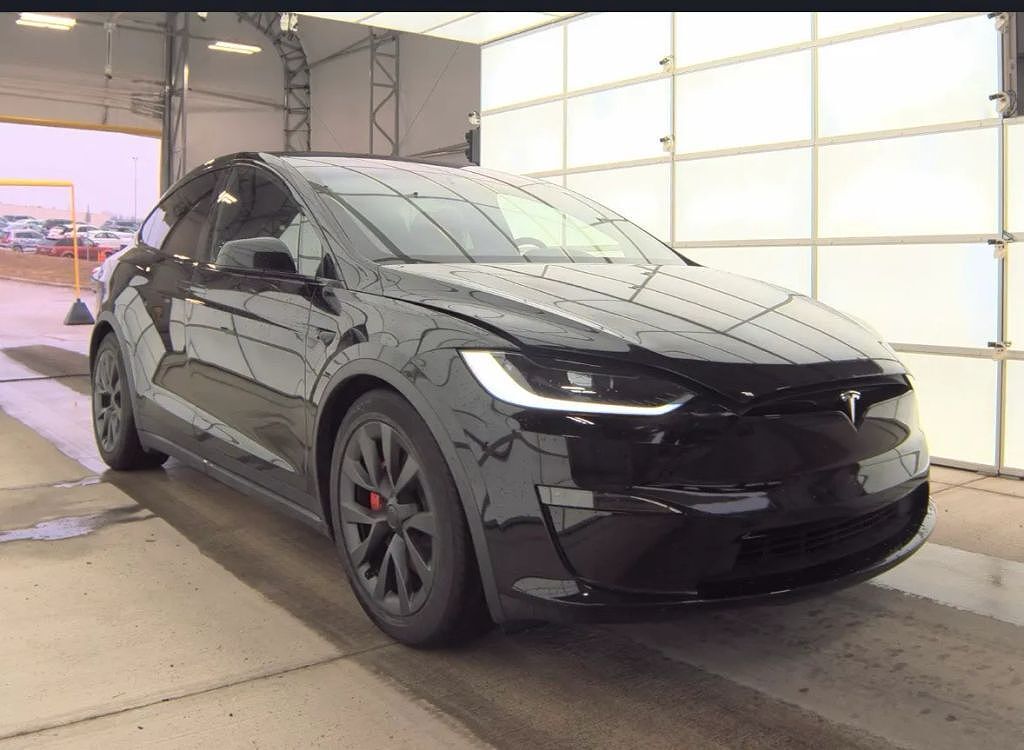 2023 TESLA Model X
