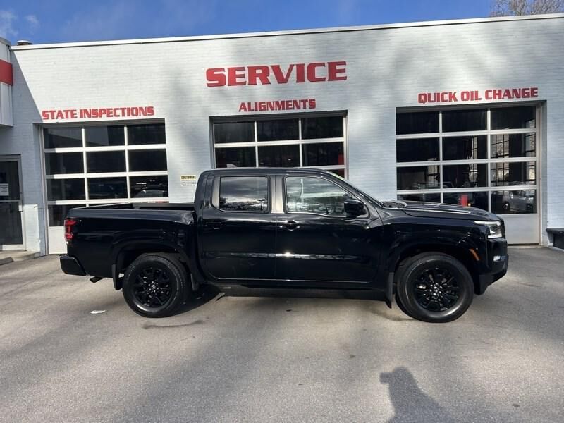 2023 NISSAN Frontier