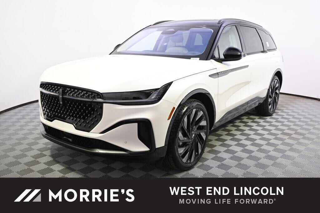 2026 LINCOLN Nautilus