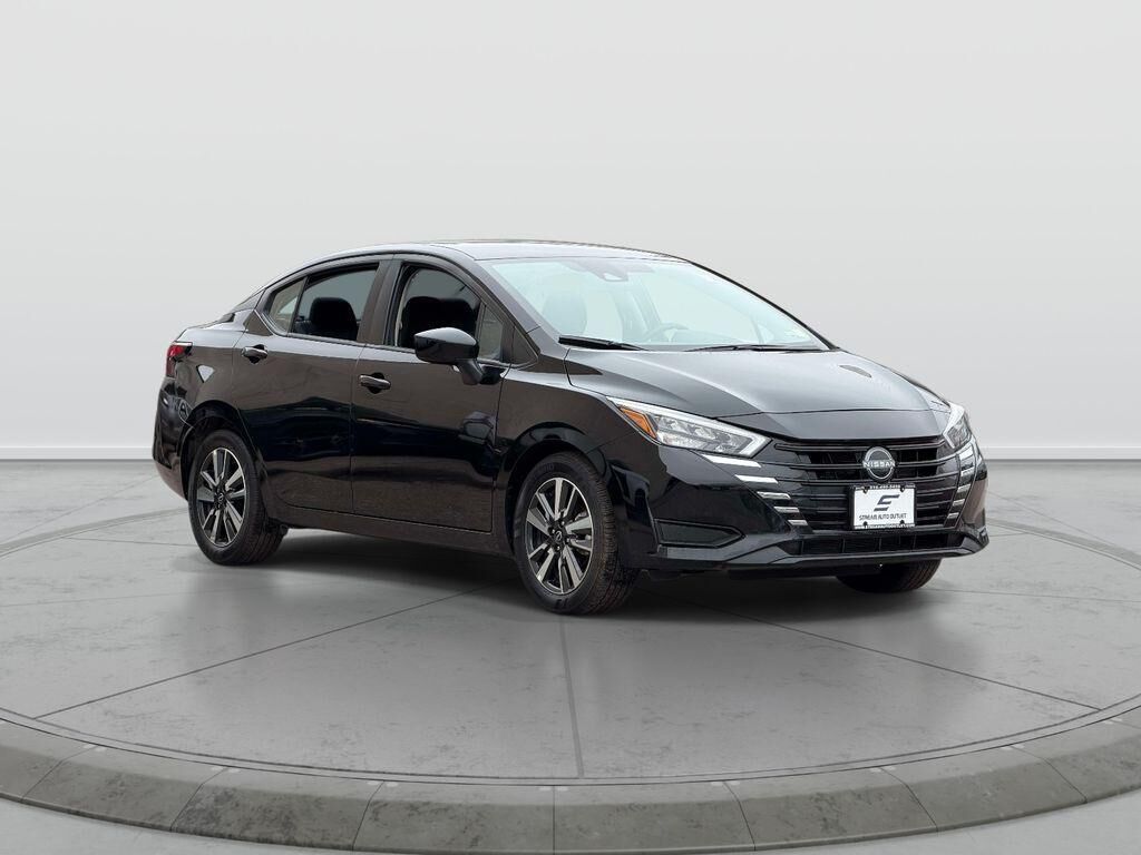 2025 NISSAN Versa
