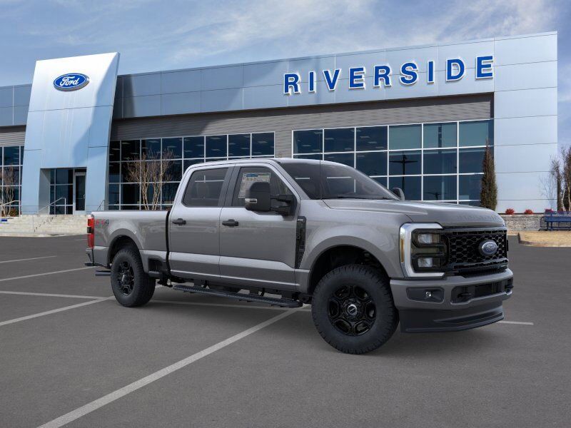 2026 FORD F-250