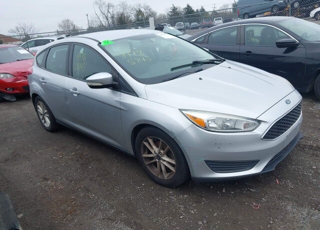 2017 FORD Focus