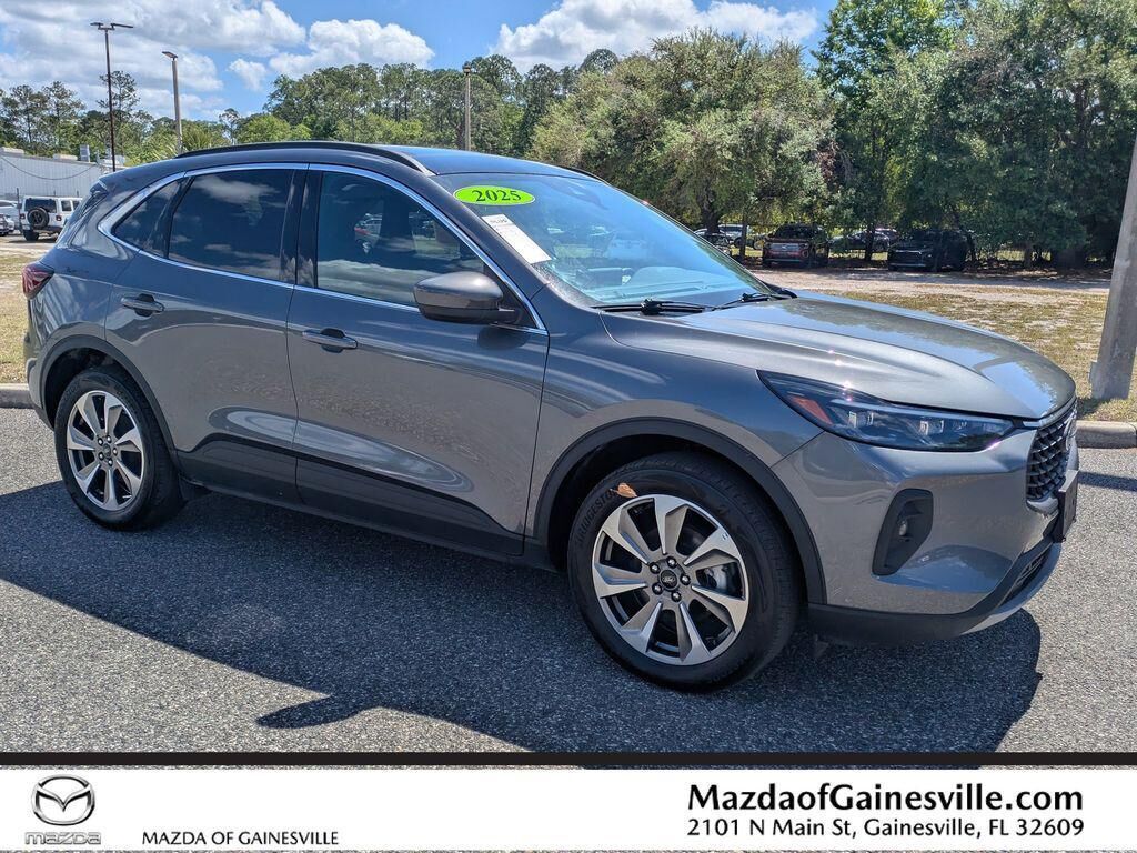 2025 FORD Escape