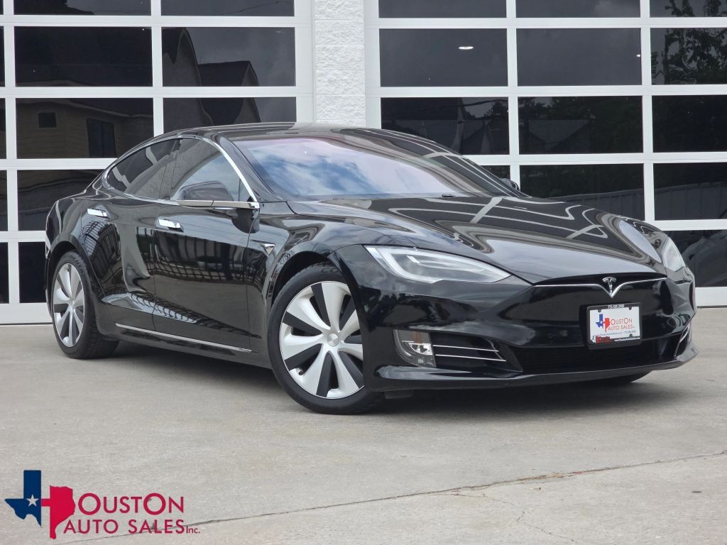 2021 TESLA Model S