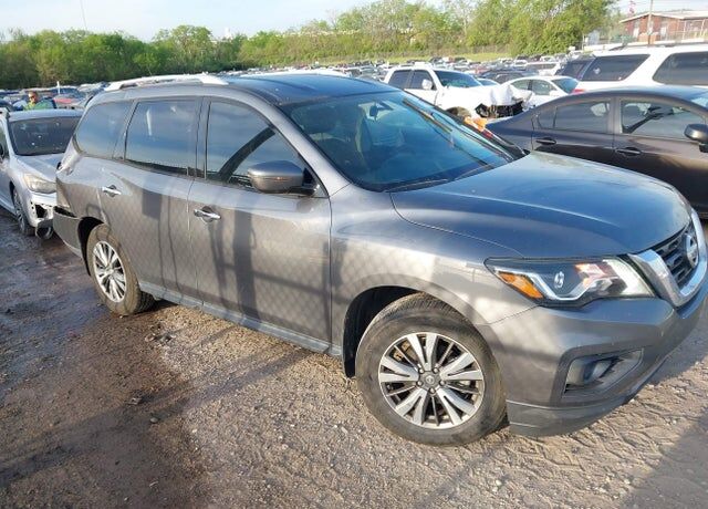 2018 NISSAN Pathfinder