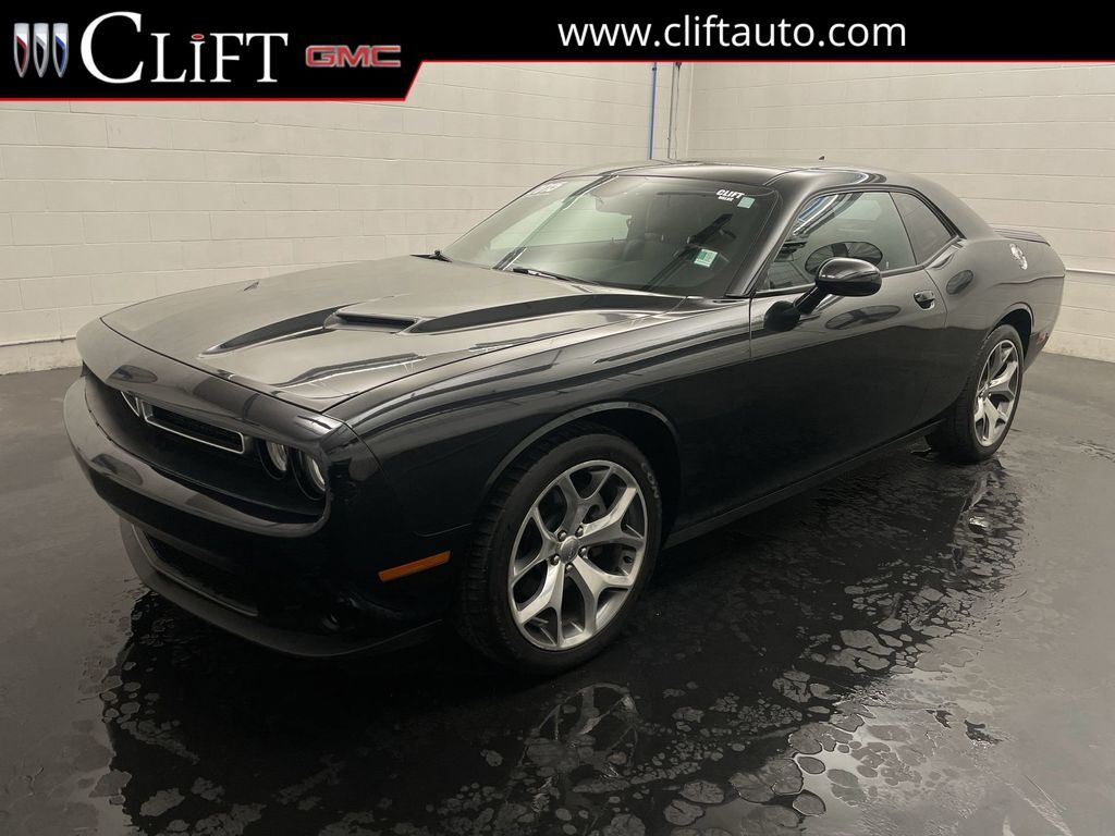 2015 DODGE Challenger