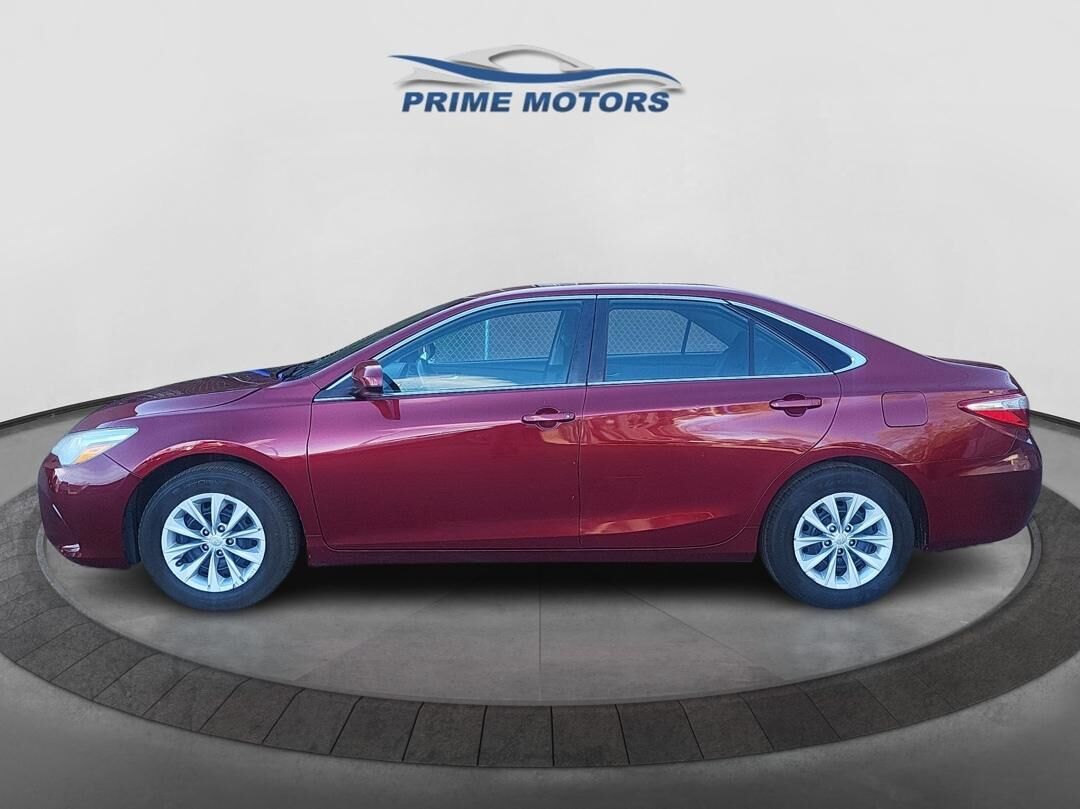 2017 TOYOTA Camry