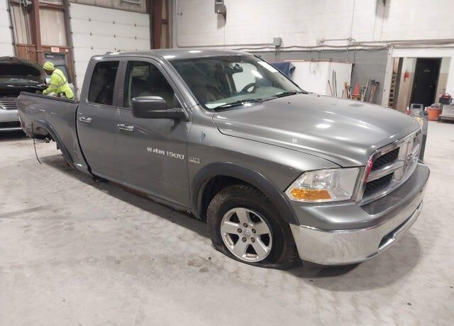 2011 DODGE Ram