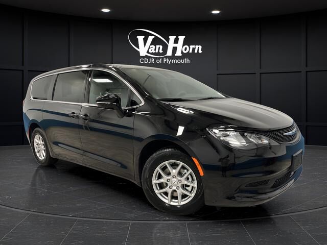 2026 CHRYSLER Voyager
