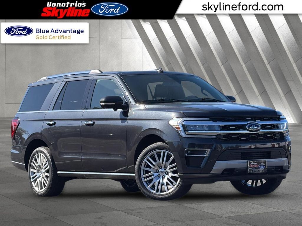 2022 FORD Expedition