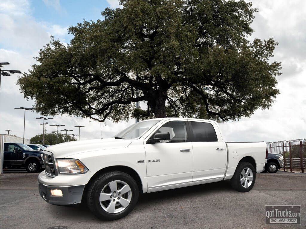 2009 DODGE Ram