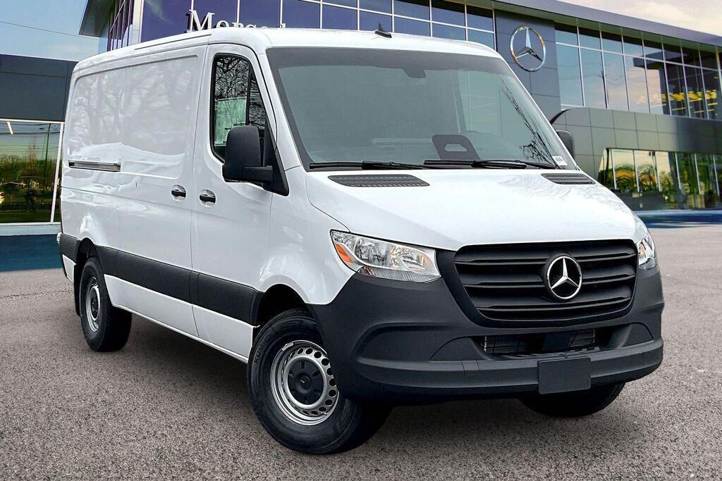 2026 MERCEDES-BENZ Sprinter