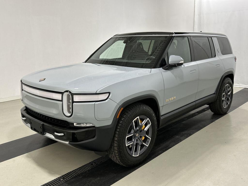 2023 RIVIAN R1S