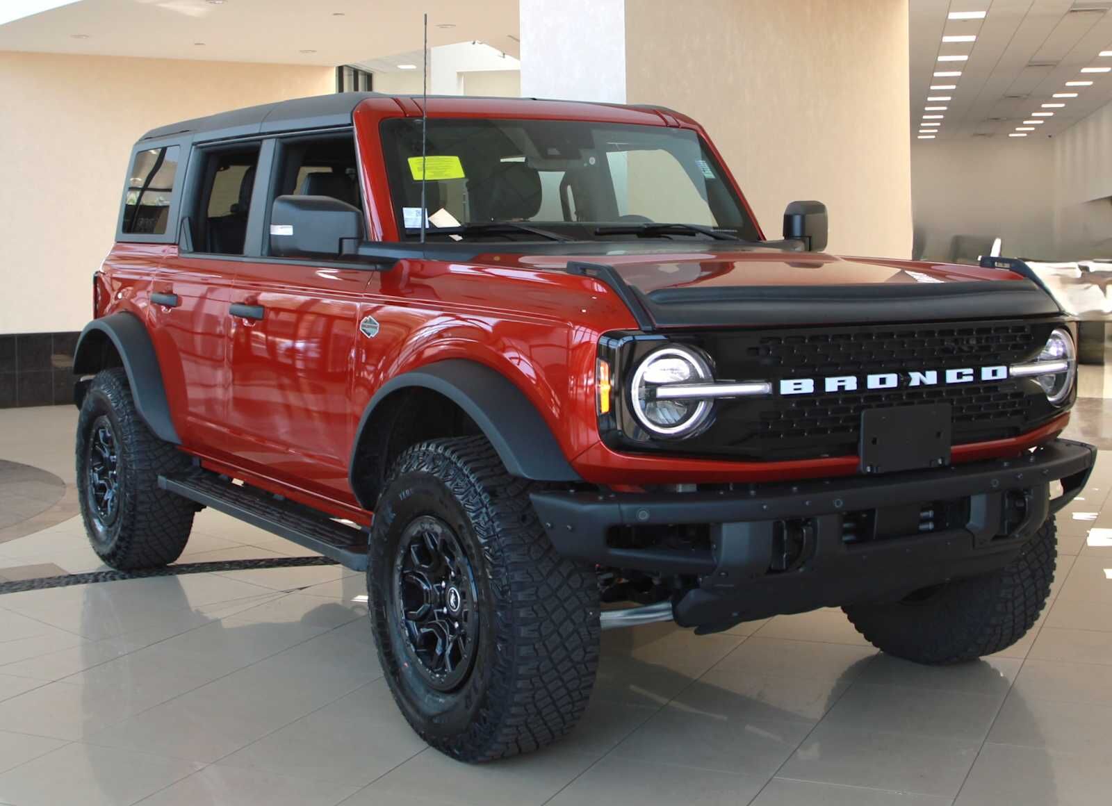 2024 FORD Bronco