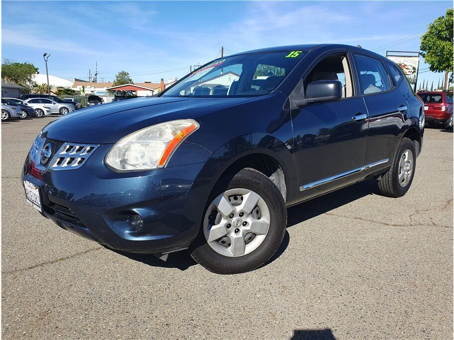 2015 NISSAN Rogue