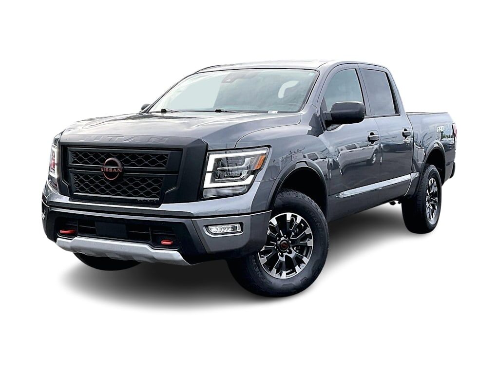 2024 NISSAN Titan