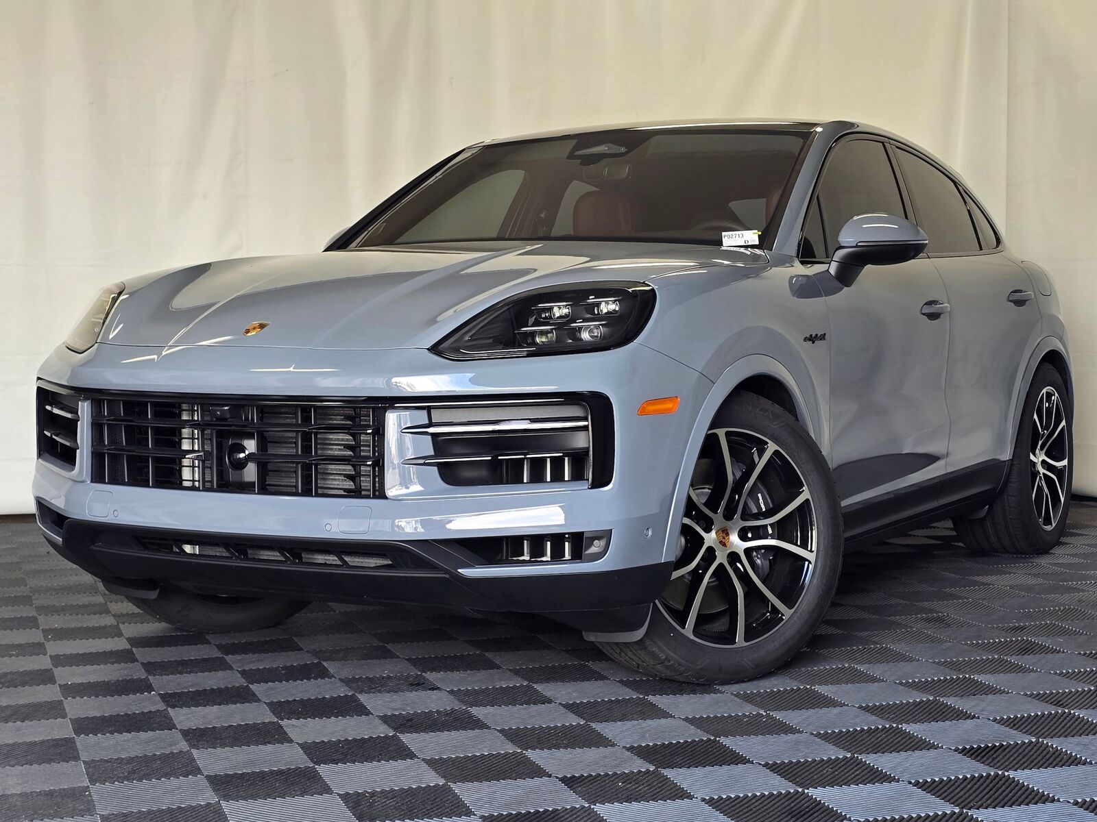 2026 PORSCHE Cayenne