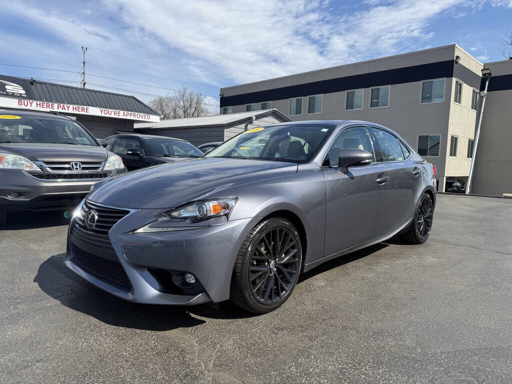 2015 LEXUS IS