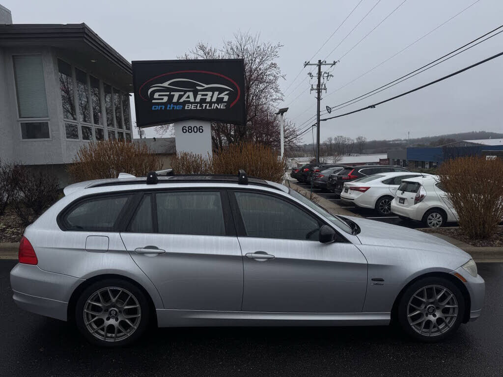 2011 BMW 3 Series