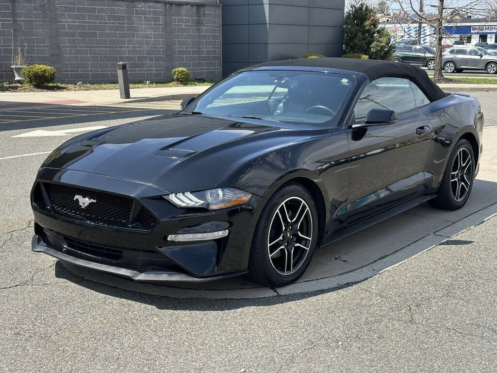 2019 FORD Mustang