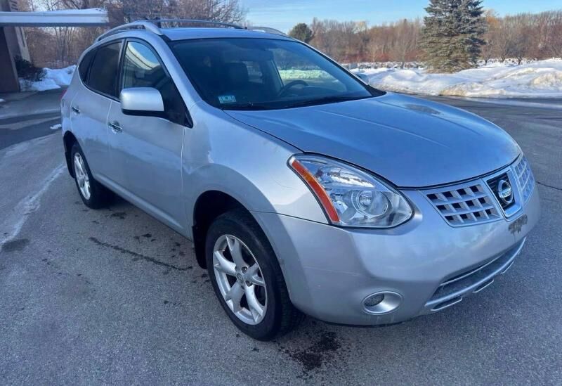 2010 NISSAN Rogue