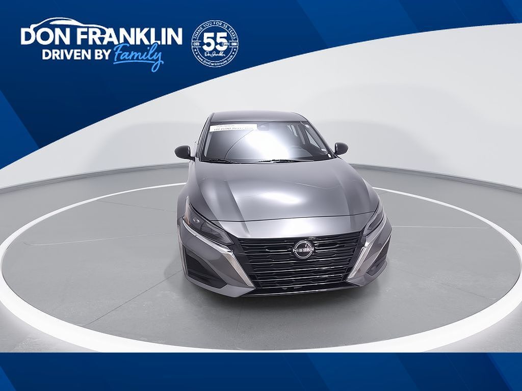 2024 NISSAN Altima