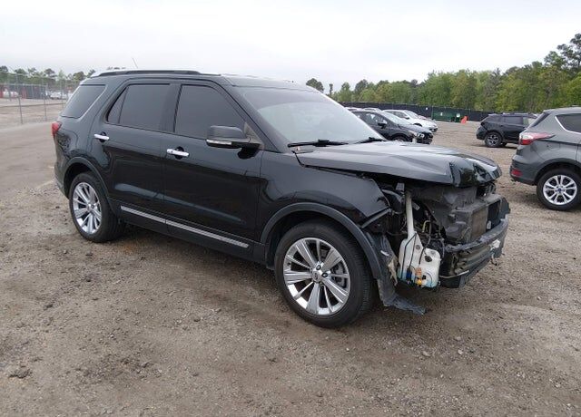 2019 FORD Explorer