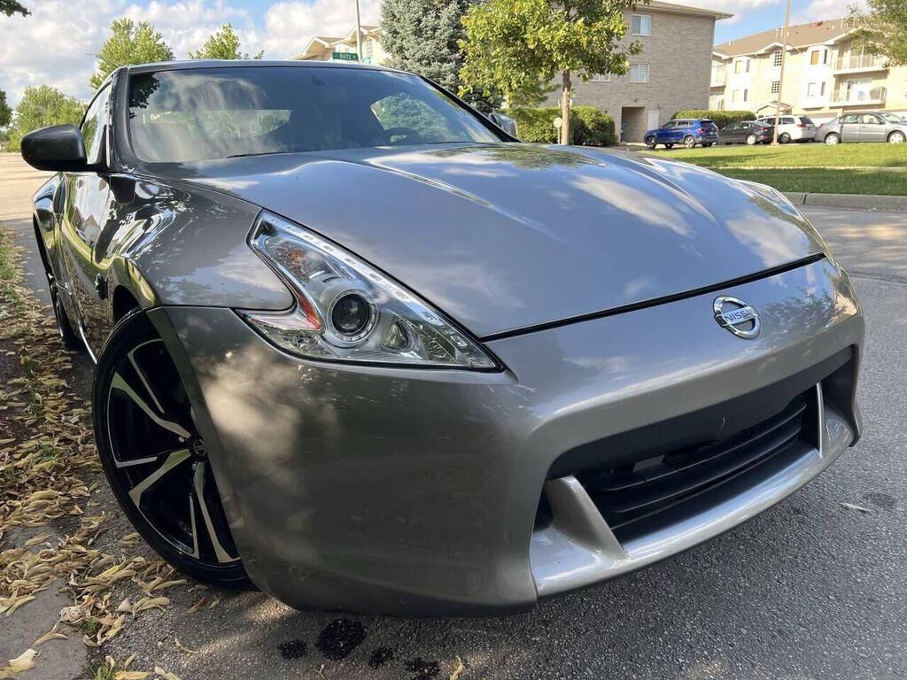 2009 NISSAN 370Z