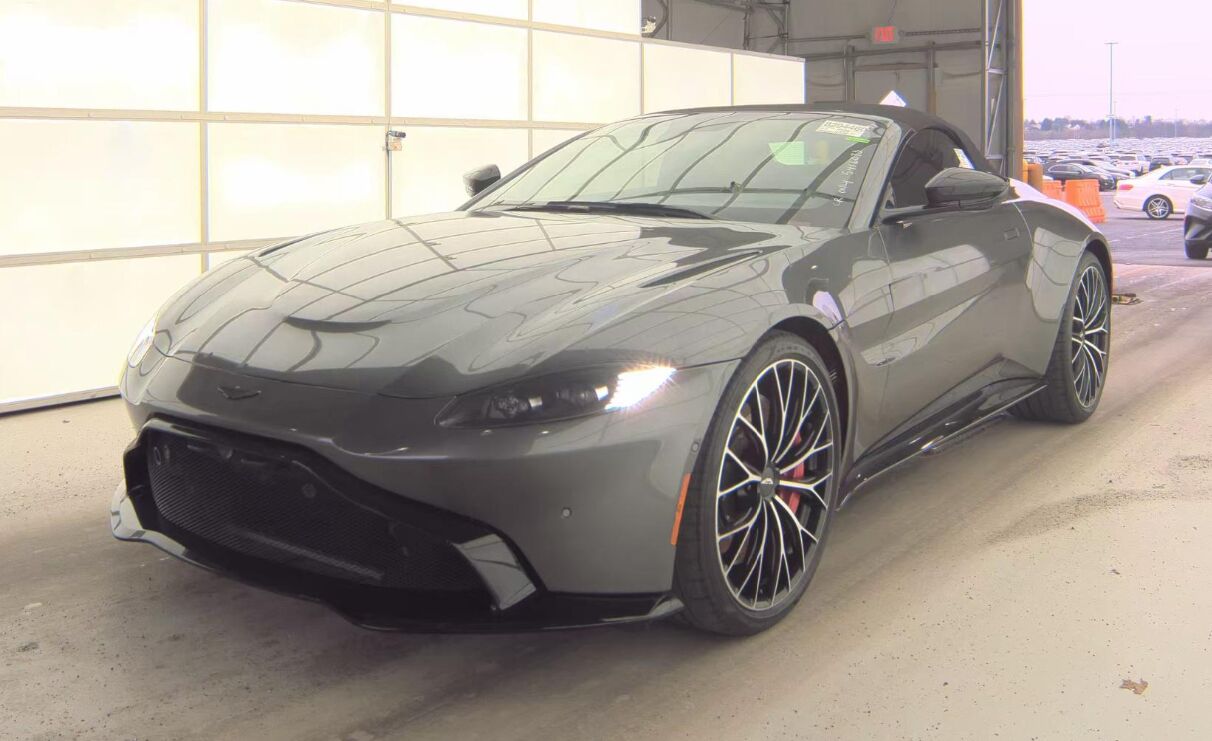 2023 ASTON MARTIN Vantage