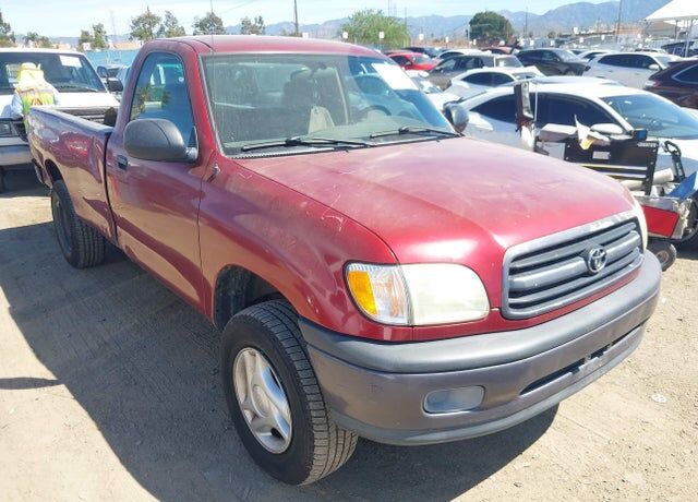 2002 TOYOTA Tundra