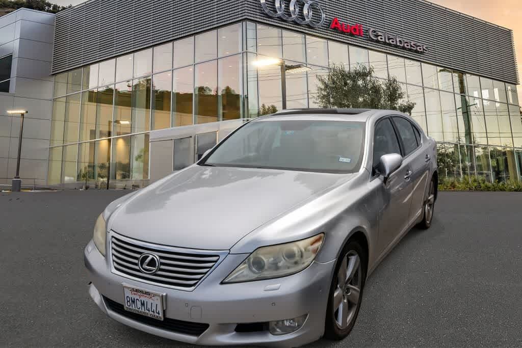 2011 LEXUS LS