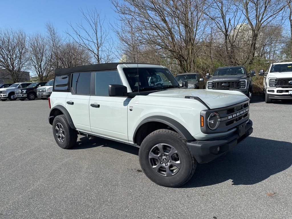 2023 FORD Bronco