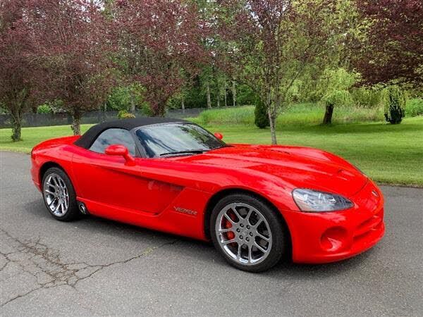 2004 DODGE Viper