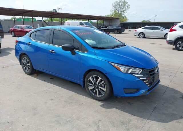 2024 NISSAN Versa