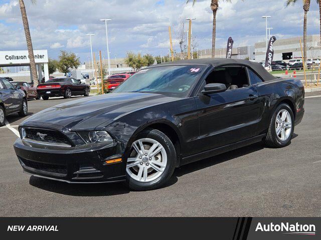 2014 FORD Mustang